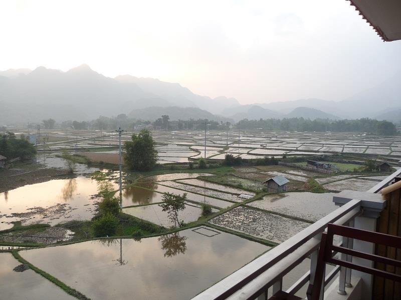 Mai Chau Valley View Hotel Hoa Binh Екстер'єр фото